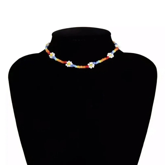 NEW! Dainty “Poppy” Beaded Rainbow Flower Necklace - Picture 5 of 11